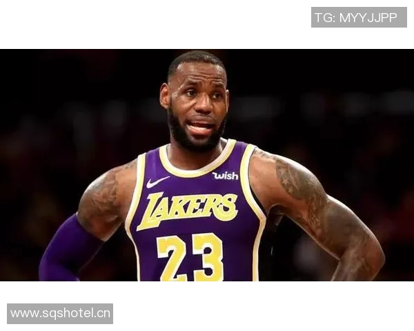 詹姆斯：成功背后的辛勤付出与凌晨三点的坚持不懈