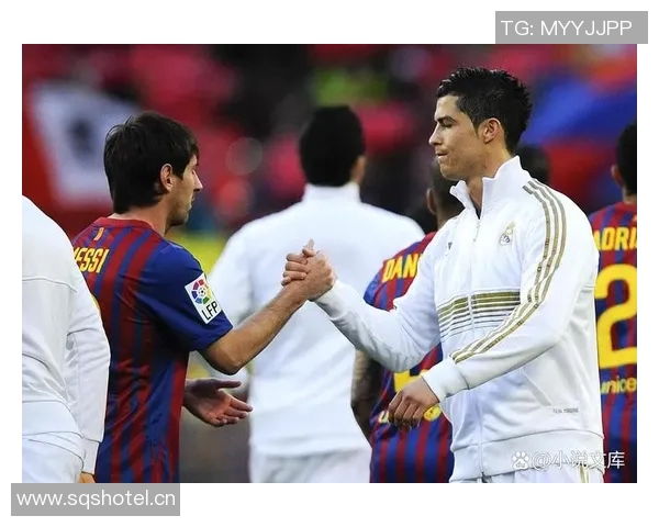 特朗普称赞梅西与C罗同样出色并透露几天前见过C罗