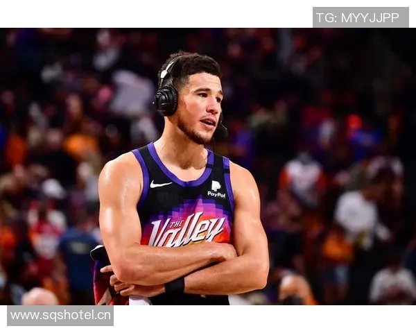 布克表达强烈渴望重返季后赛作为球队领袖他愿意承担更多责任