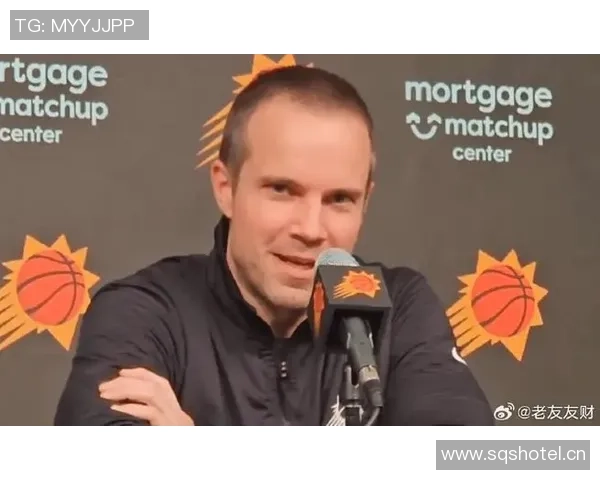 奥特谈三分犯规争议裁判称布克触碰詹姆斯手腕我未能清晰观察到