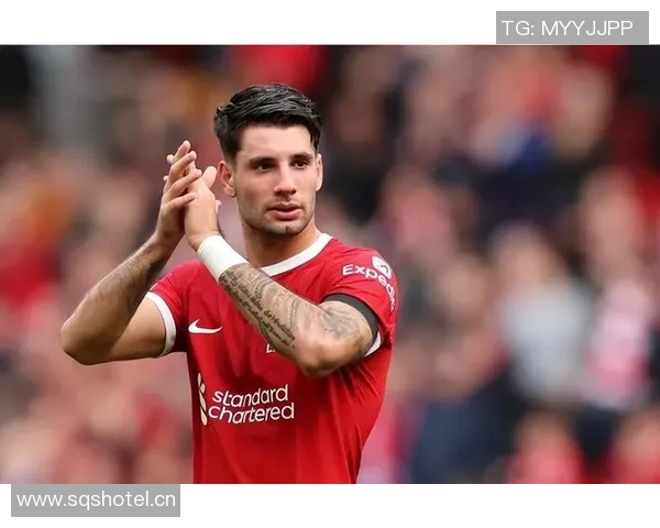 红军主帅斯洛特携家人畅游迪拜享受难得假期