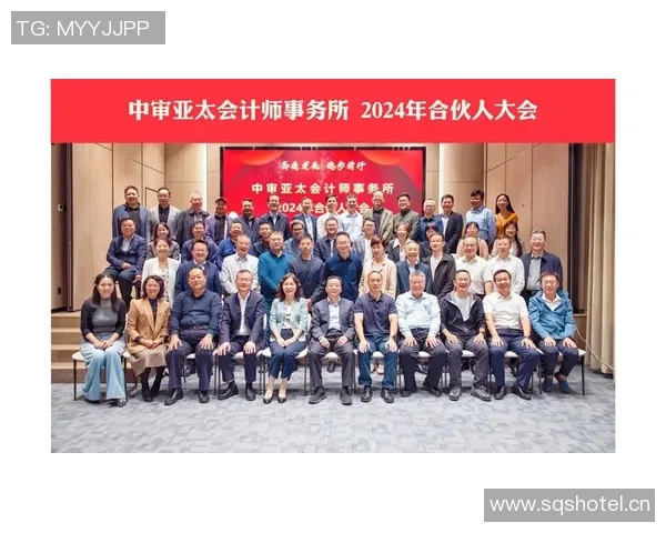 唐佳丽分享2025年心路历程展望2026年稳步前行的决心与信念 唐佳丽分享2025年心路历程展望2026年稳步前行的决心与信念