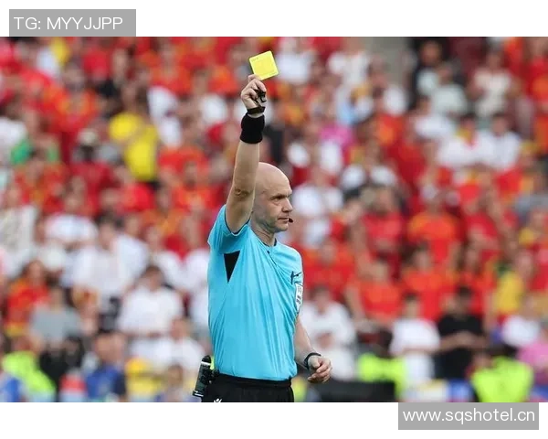 从狱警到全职裁判安东尼泰勒谈两份工作的相似之处与挑战 从狱警到全职裁判安东尼泰勒谈两份工作的相似之处与挑战