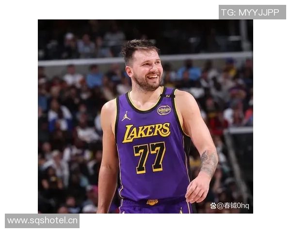 东契奇谈黄蜂之战表现起伏三球配合助攻制造投篮空间 东契奇谈黄蜂之战表现起伏三球配合助攻制造投篮空间