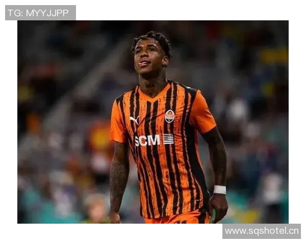 富勒姆接近达成鲍勃转会协议已向曼城提交报价 富勒姆接近达成鲍勃转会协议已向曼城提交报价