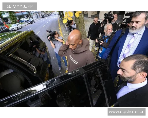 布莱克尼假球案同伙涉罗齐尔赌球与比卢普斯赌博丑闻揭秘